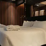 Отель Bra 5*